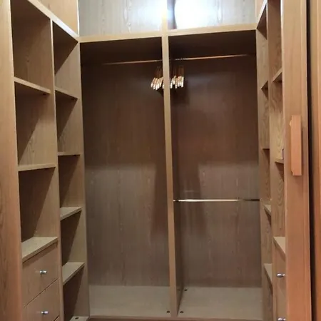 En Casa 1 Parking アパート エルチェ